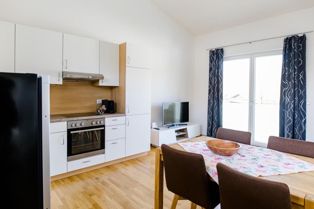 Ferienwohnung Modi ガムリッツ エクステリア 写真